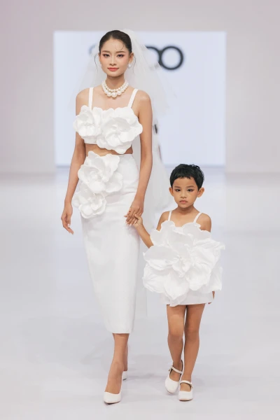 fashion-show 0765SIXDO WEDI FOTO KIENGCAN .jpeg